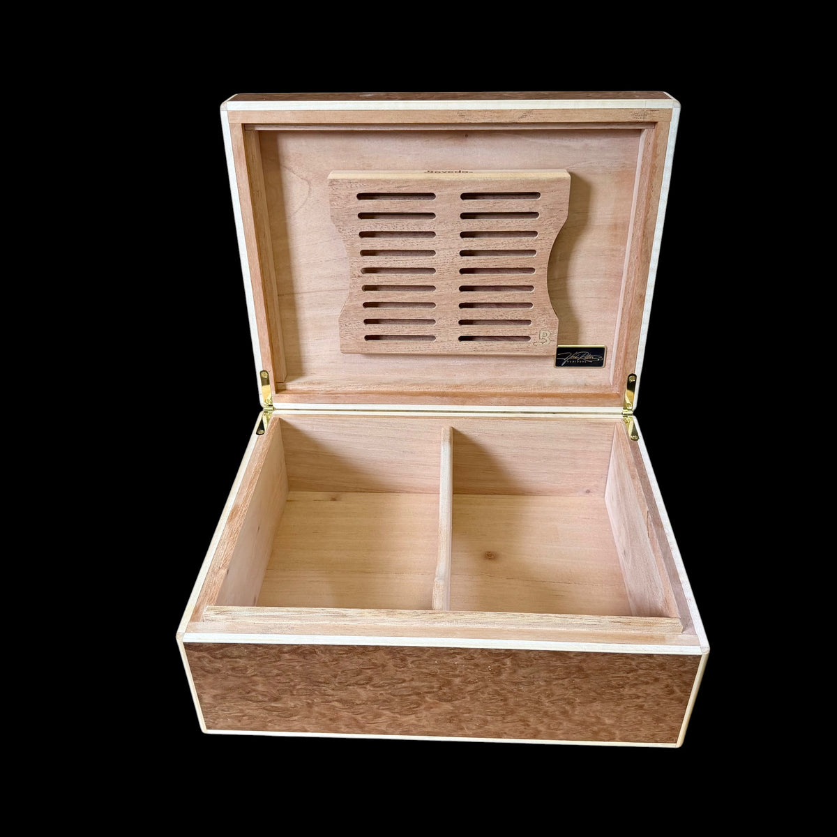 Pommele Eucalyptus 50 ct. Humidor w/ Curly Maple Accents