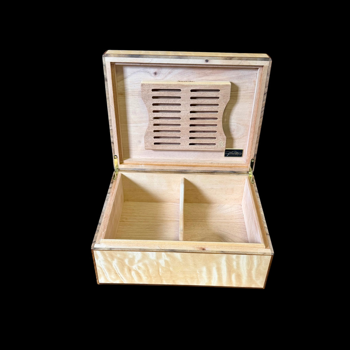 Quilted Maple  50 ct. Humidor w/ Bolivian Rosewood Accents