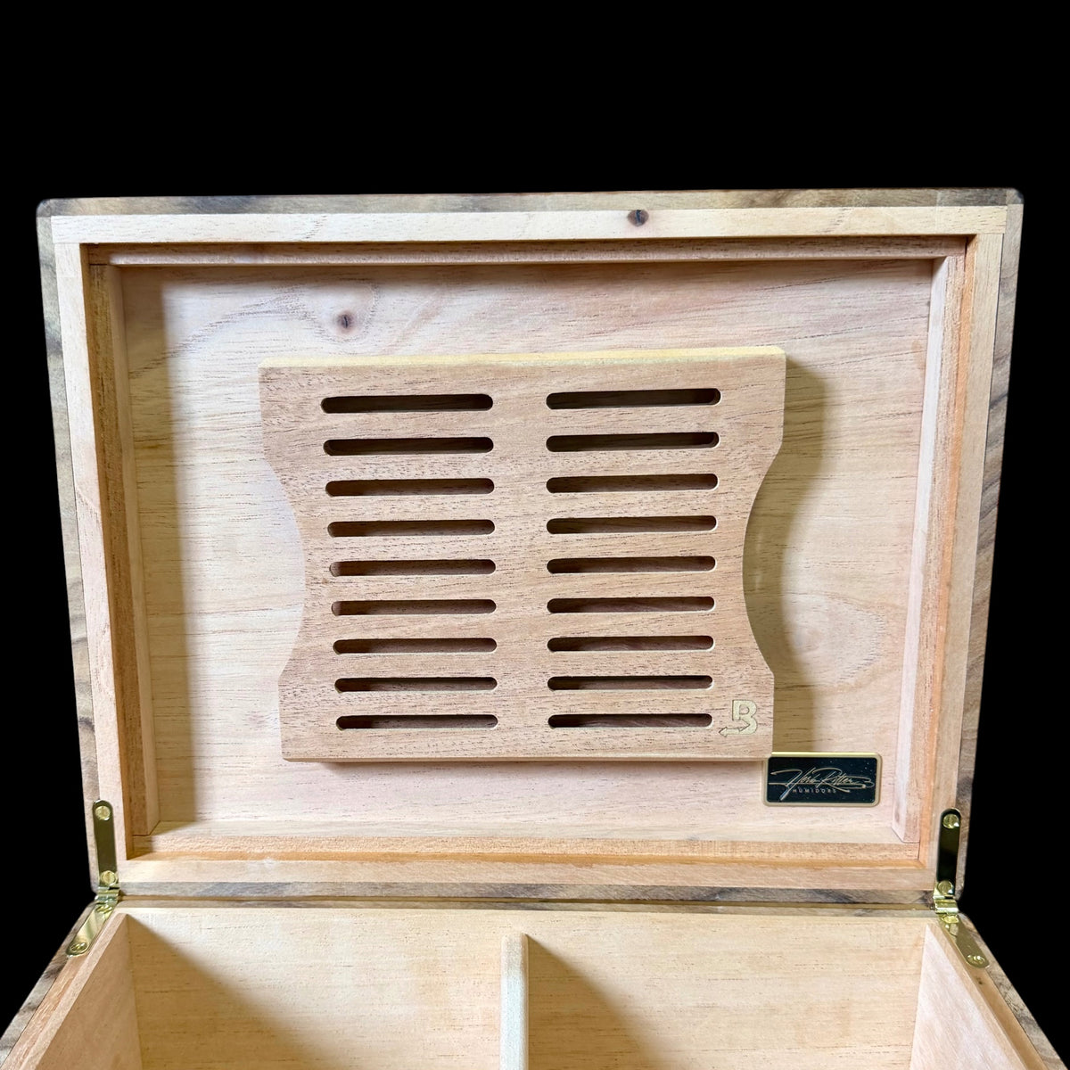Quilted Maple  50 ct. Humidor w/ Bolivian Rosewood Accents