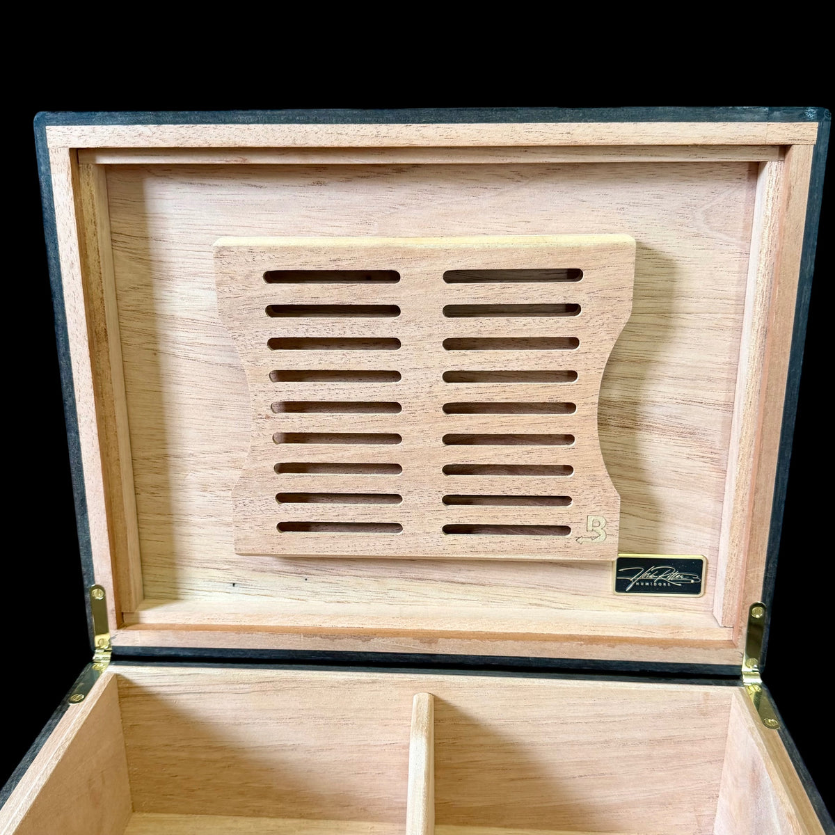 Fiddleback Walnut 50 ct. Humidor w/ Gabon Ebony Accents
