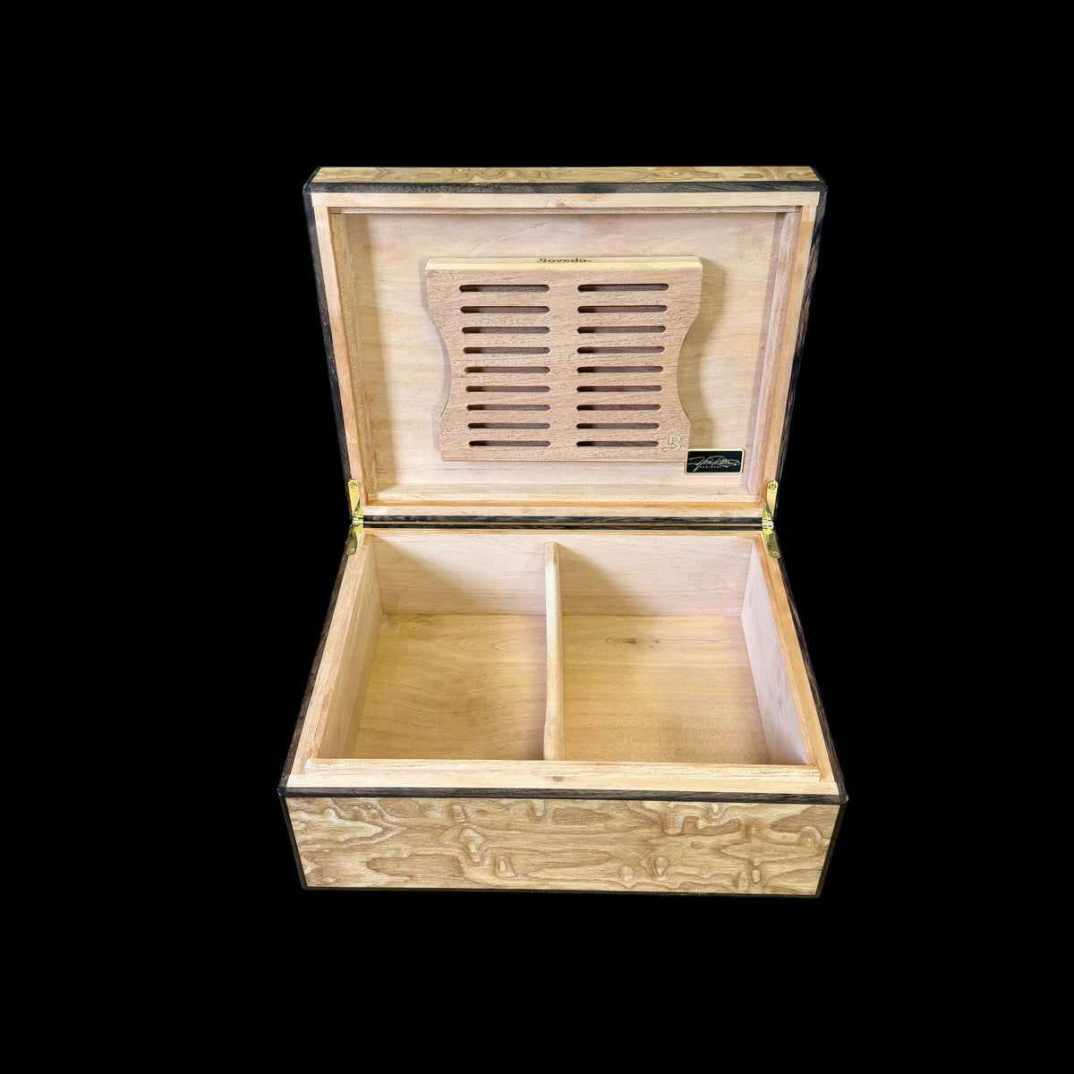 Tamo Ash 50 ct. Humidor w/ Wenge Accents