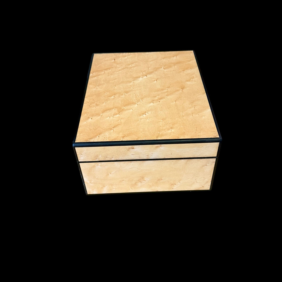 Birdseye Maple 50 ct. Humidor w/ Gabon Ebony Accents